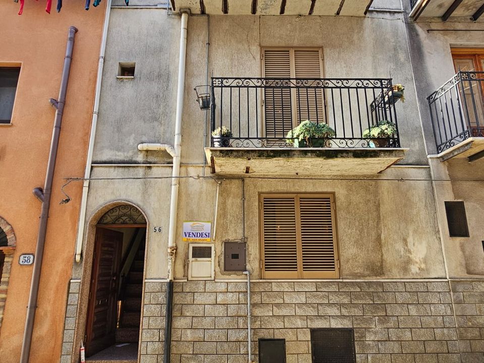 Landsbyhus i Isnello, Palermo - bilde 1